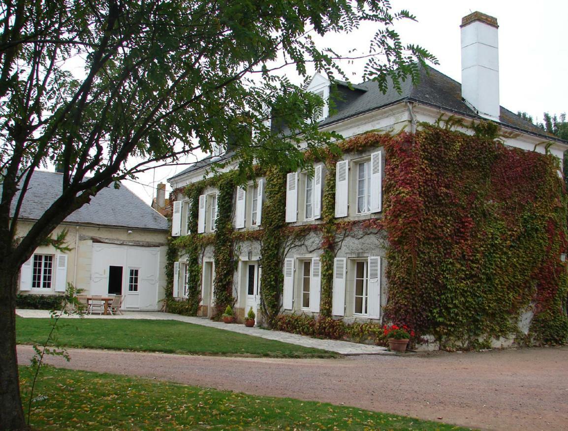 Bed and Breakfast Le Domaine Des Bois Mauzé-Thouarsais Exterior foto